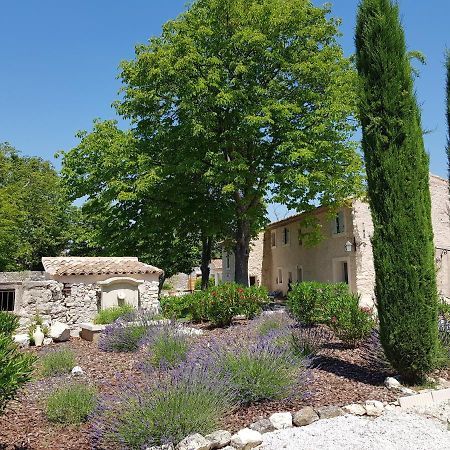 Le Mas De La Calade Bed and Breakfast Aix-en-Provence Eksteriør billede