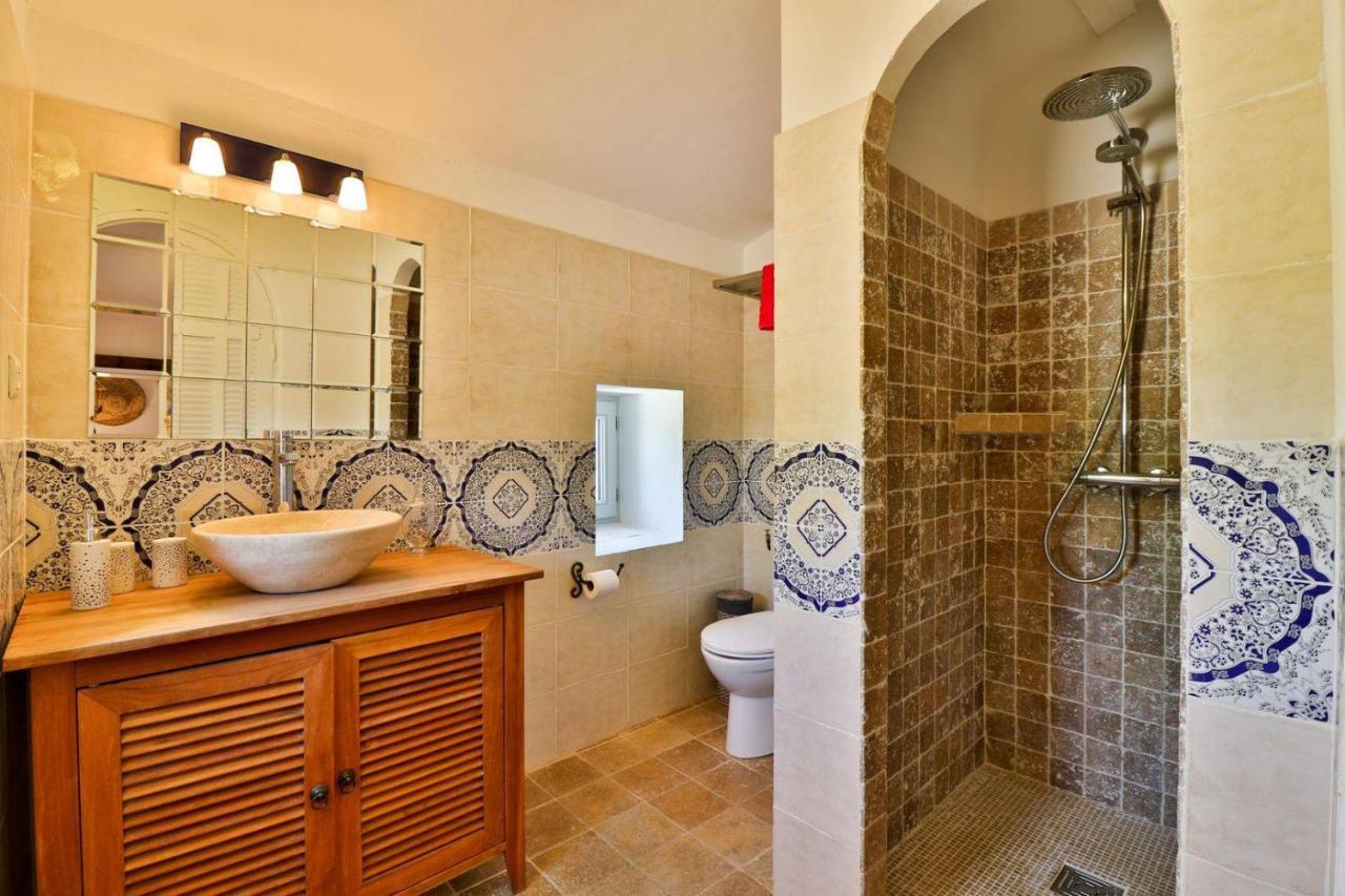Le Mas De La Calade Bed and Breakfast Aix-en-Provence Eksteriør billede