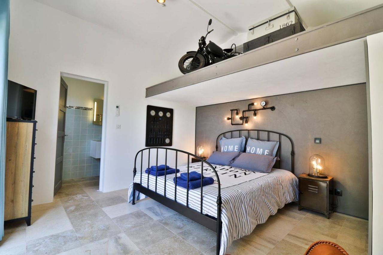 Le Mas De La Calade Bed and Breakfast Aix-en-Provence Eksteriør billede