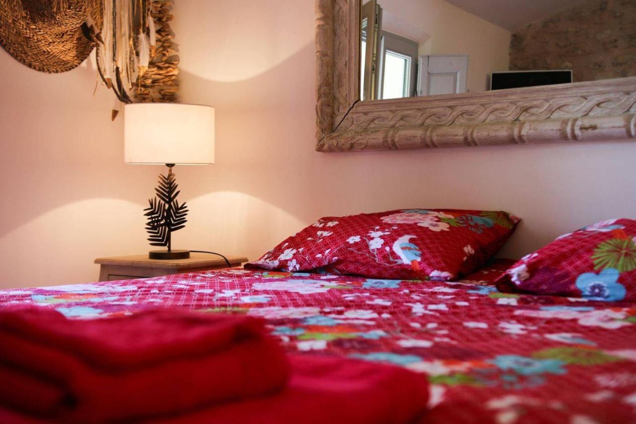 Le Mas De La Calade Bed and Breakfast Aix-en-Provence Eksteriør billede