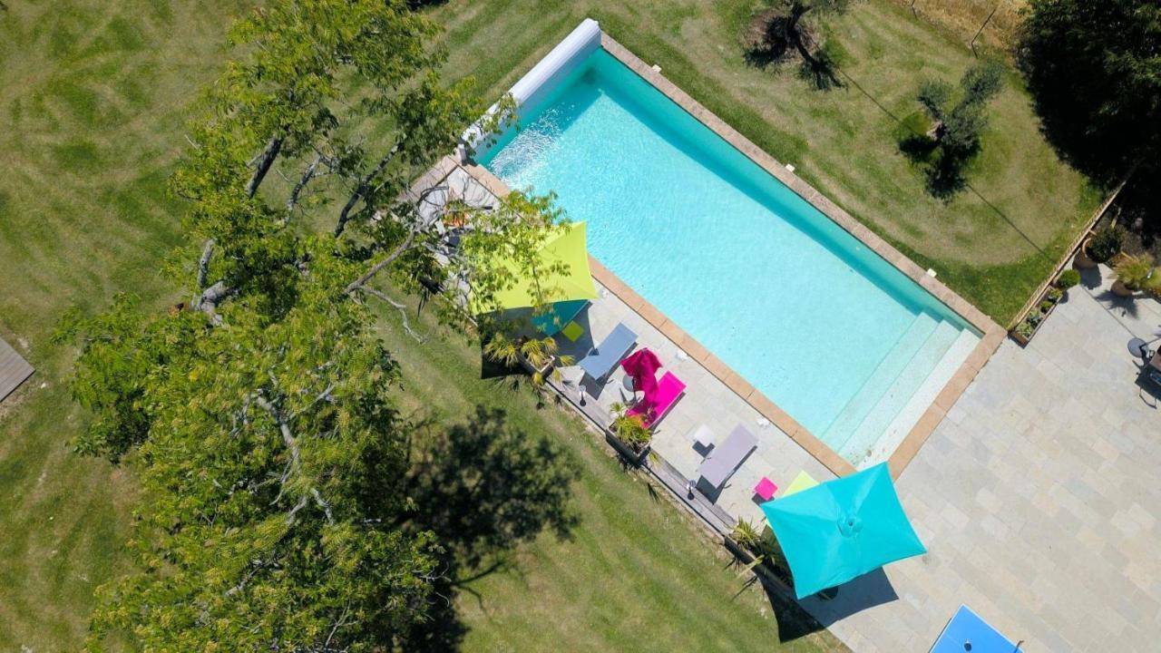 Le Mas De La Calade Bed and Breakfast Aix-en-Provence Eksteriør billede